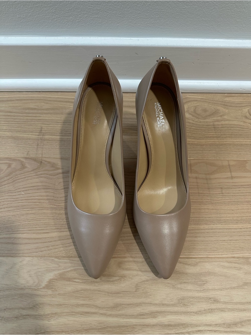 Michael Michael Kors Alina Flex Pump in Nude